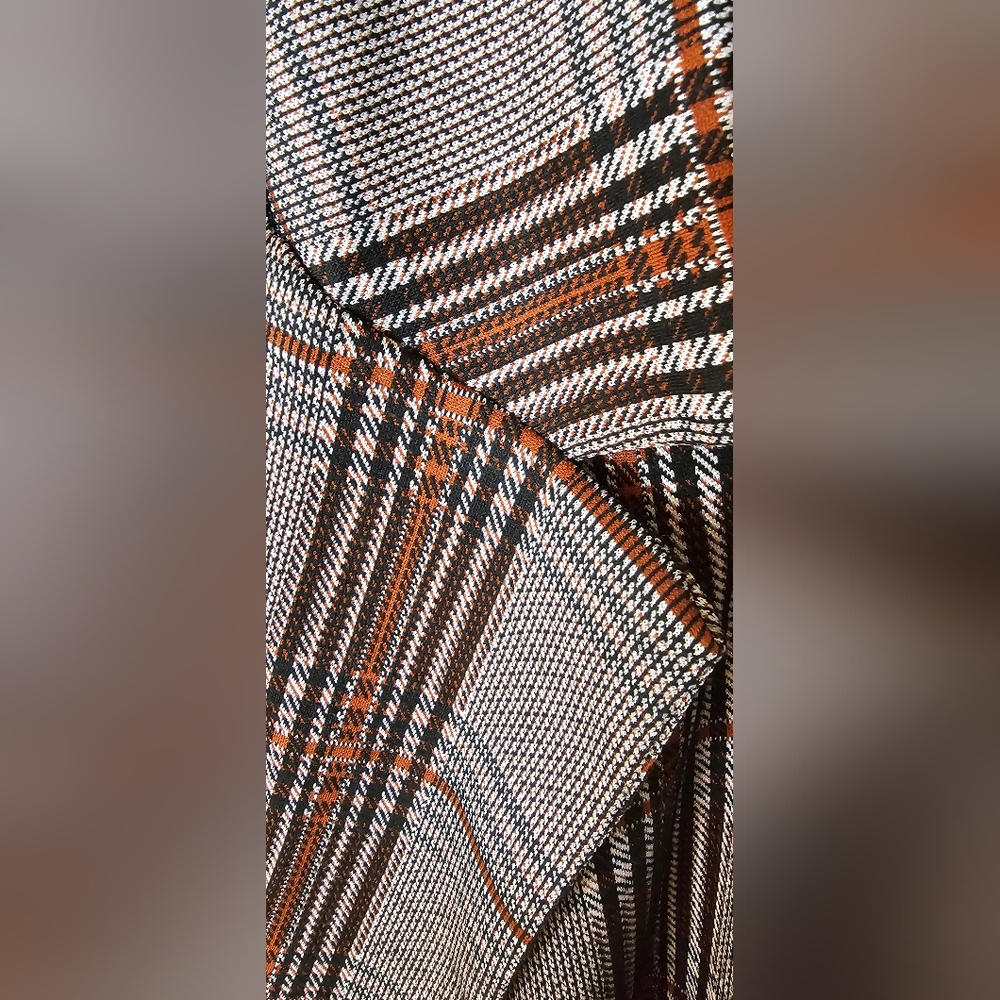 Blazer - Picture 4 of 7